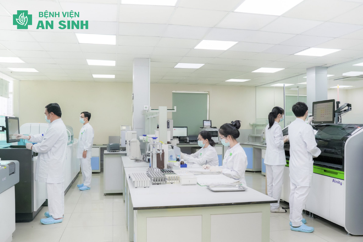 lấy mẫu xét nghiệm tại nhà